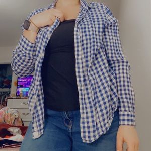 American Eagle - Blue and white checkered plaid button down. Size L